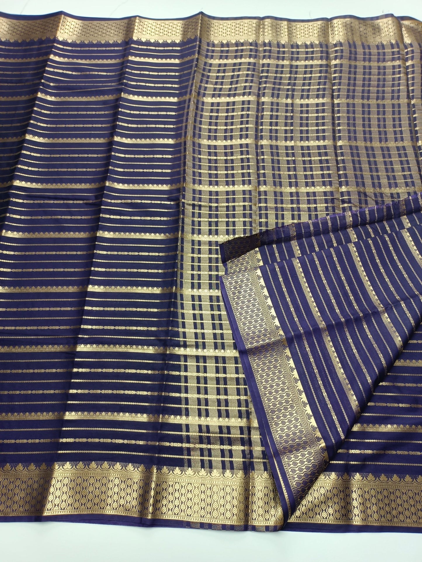 SEMI CREPE SILK SAREE - B S CHANNABASAPPA & SONS