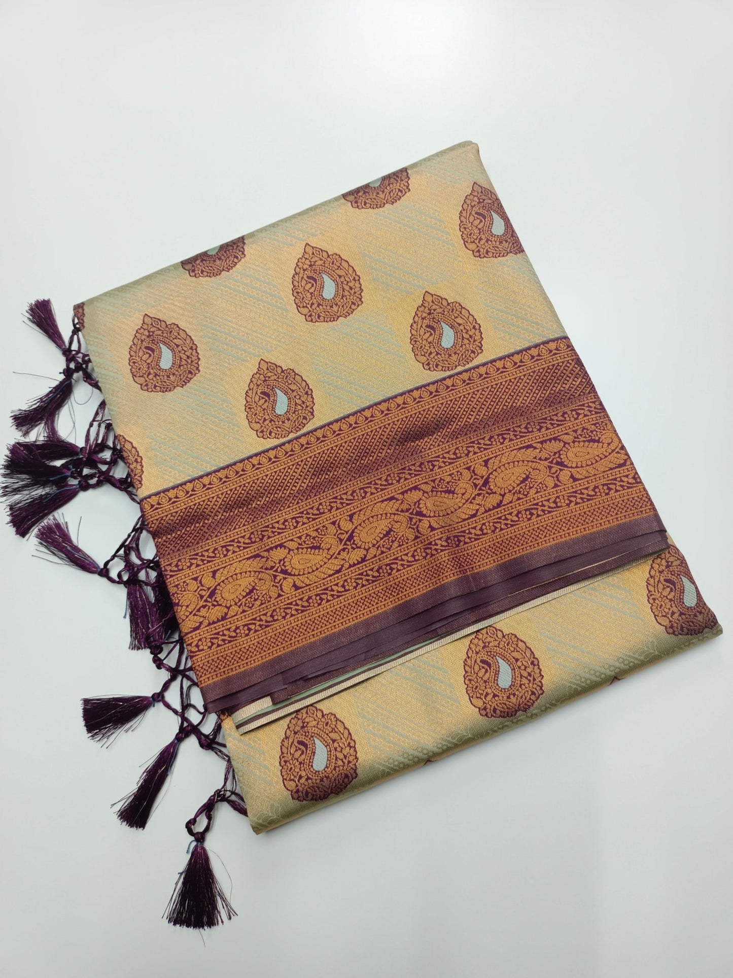 FANCY BANARASI SAREE - B S CHANNABASAPPA & SONS