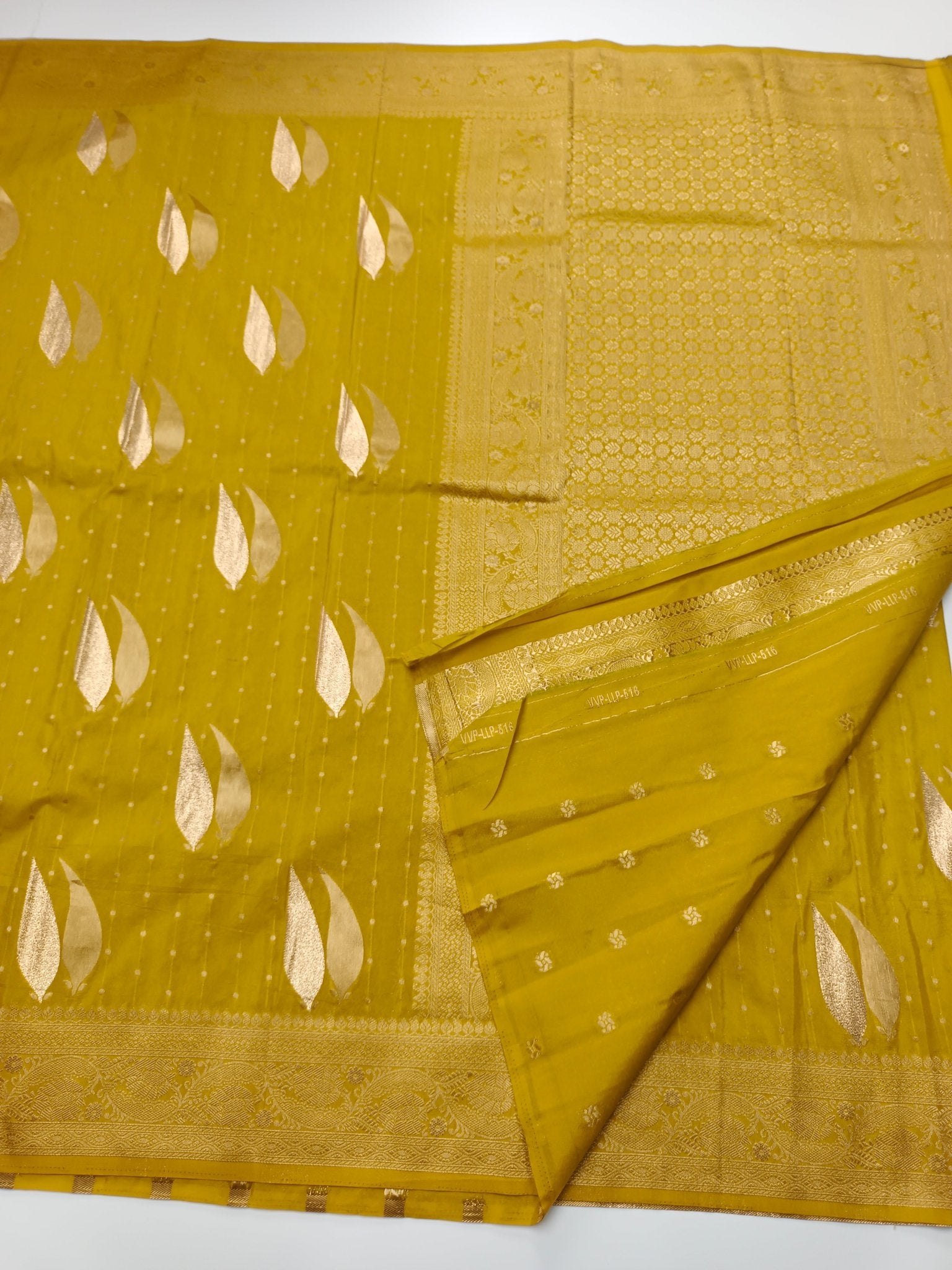 SEMI CREPE SILK SAREE - B S CHANNABASAPPA & SONS