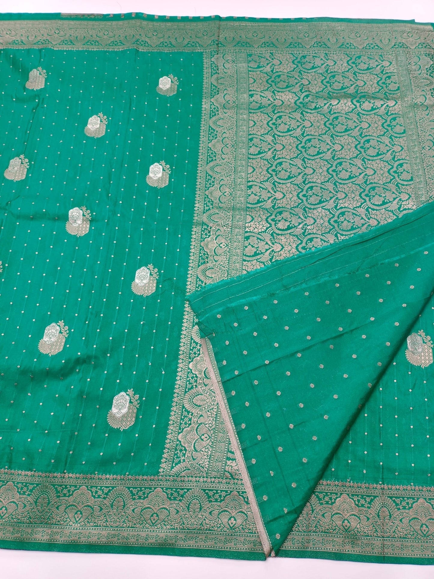 SEMI CREPE SILK SAREE - B S CHANNABASAPPA & SONS