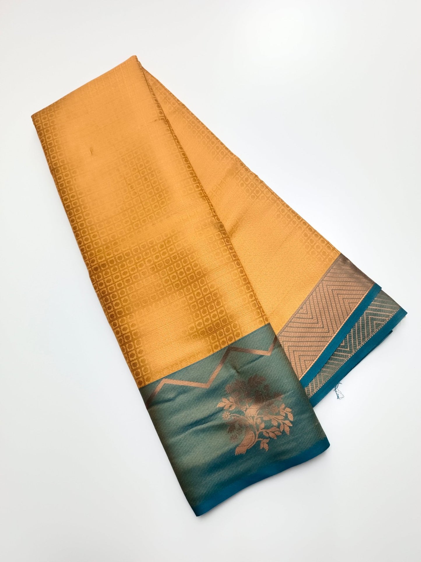 FANCY BROCADE SAREE - B S CHANNABASAPPA & SONS