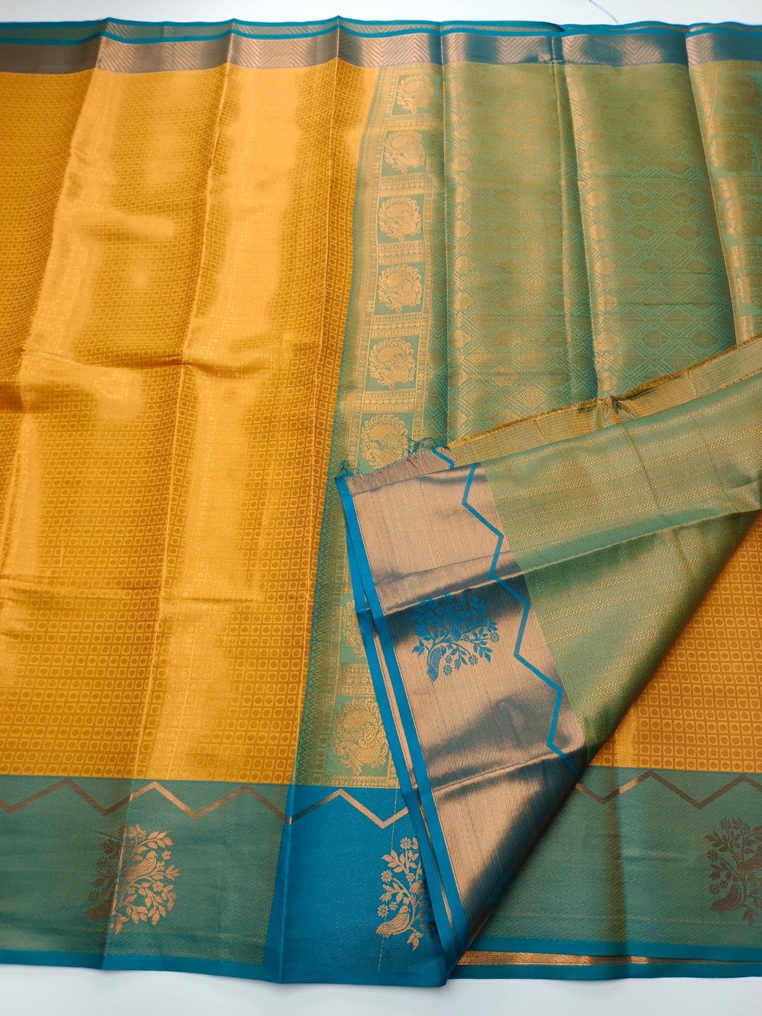 FANCY BROCADE SAREE - B S CHANNABASAPPA & SONS