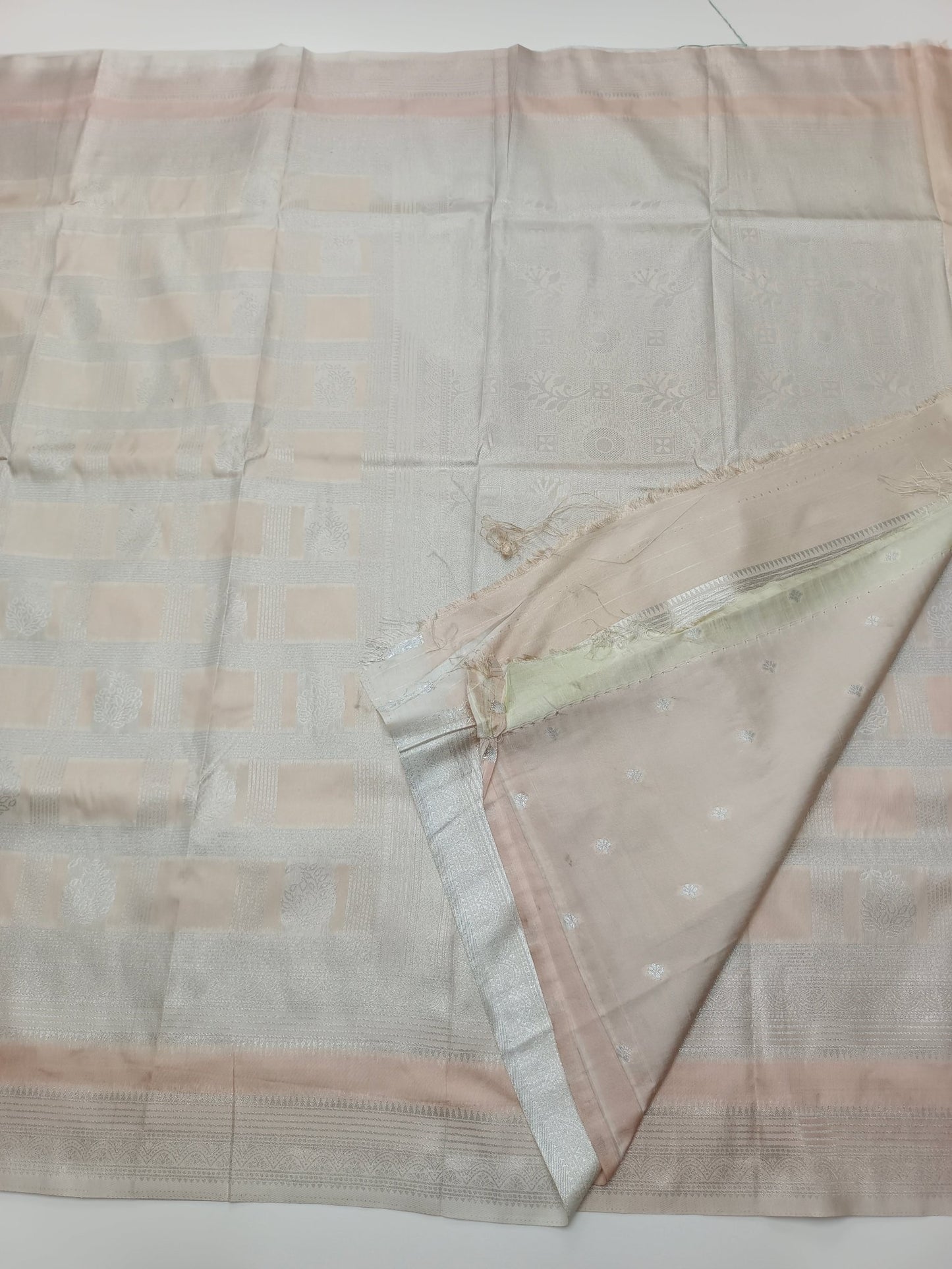 FANCY SOFT SILK SAREE - B S CHANNABASAPPA & SONS