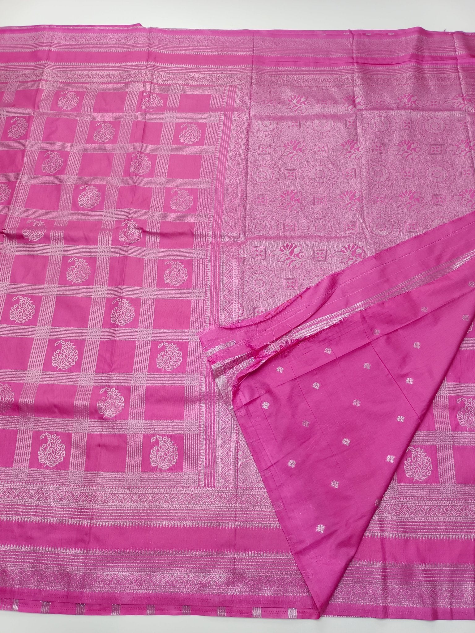 FANCY SOFT SILK SAREE - B S CHANNABASAPPA & SONS