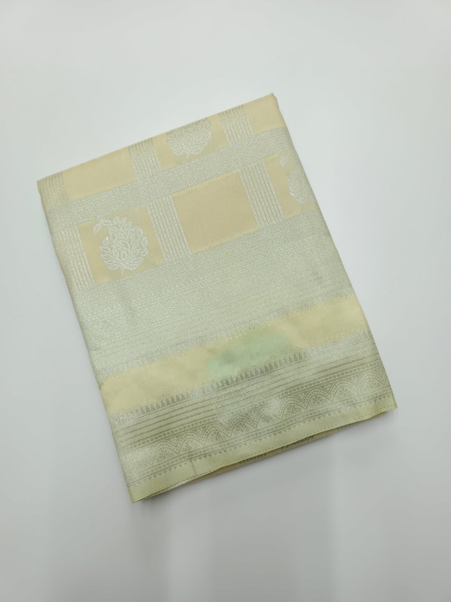FANCY SOFT SILK SAREE - B S CHANNABASAPPA & SONS