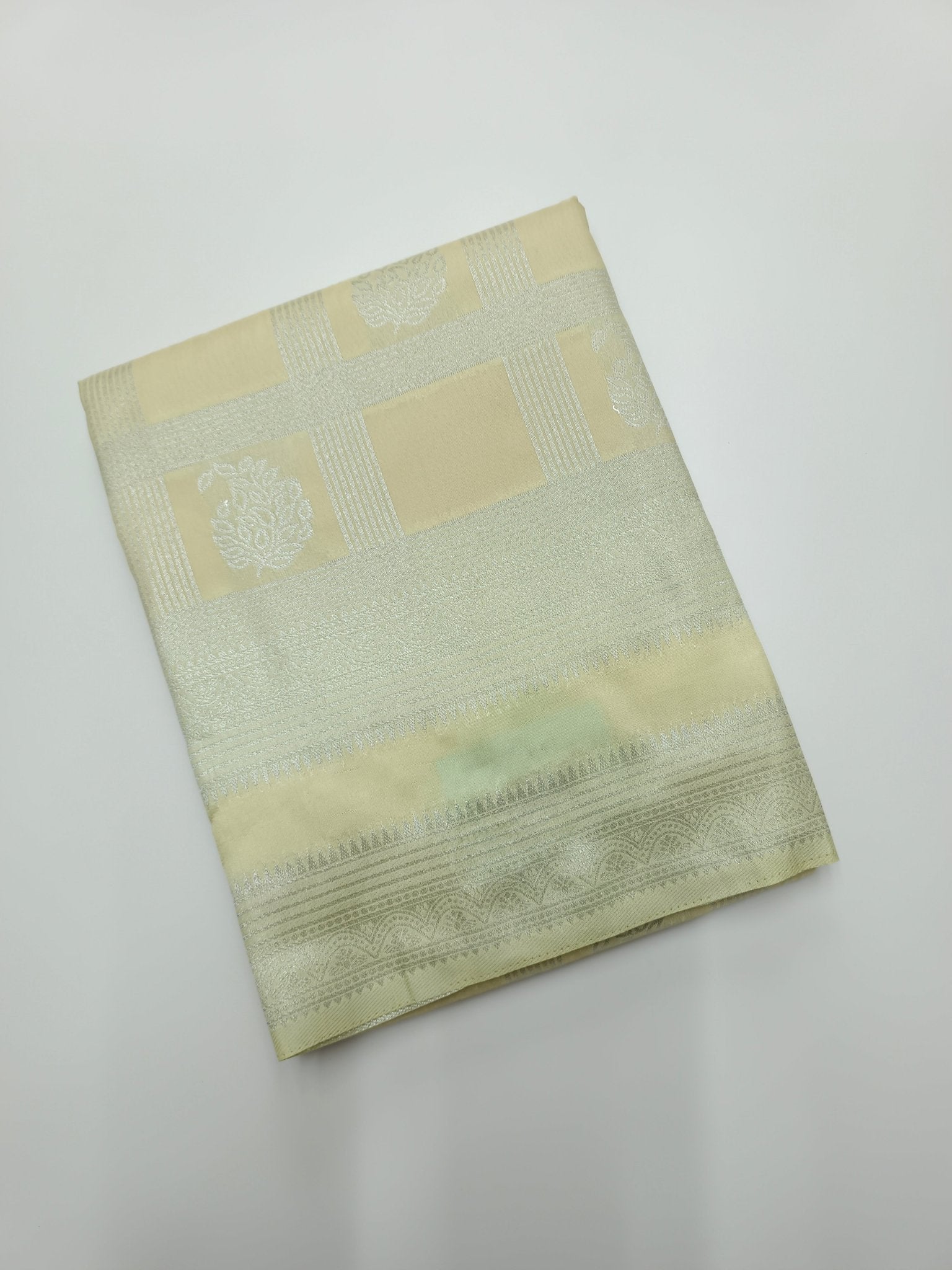 FANCY SOFT SILK SAREE - B S CHANNABASAPPA & SONS
