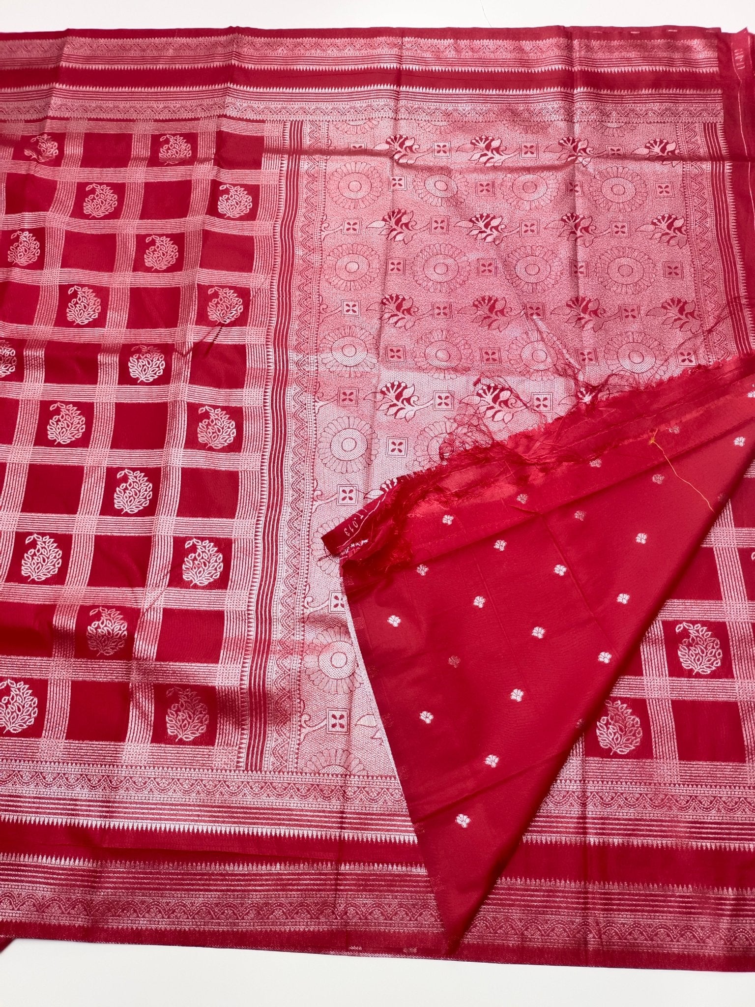 FANCY SOFT SILK SAREE - B S CHANNABASAPPA & SONS