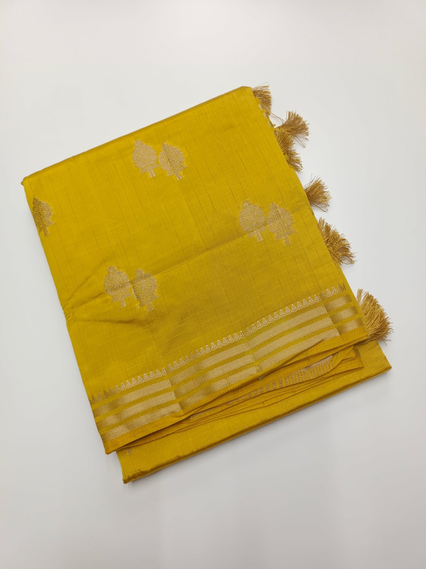 FANCY RAW SILK SAREE - B S CHANNABASAPPA & SONS