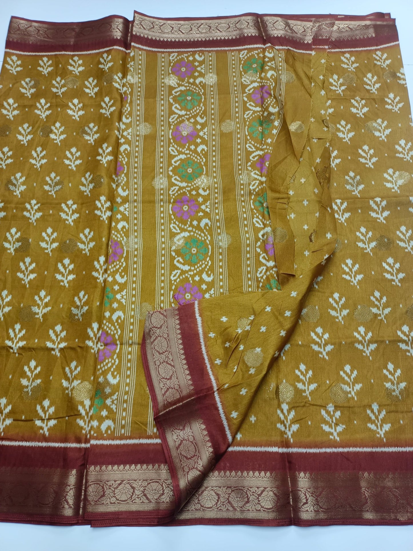 FANCY DOLA SILK SAREE - B S CHANNABASAPPA & SONS