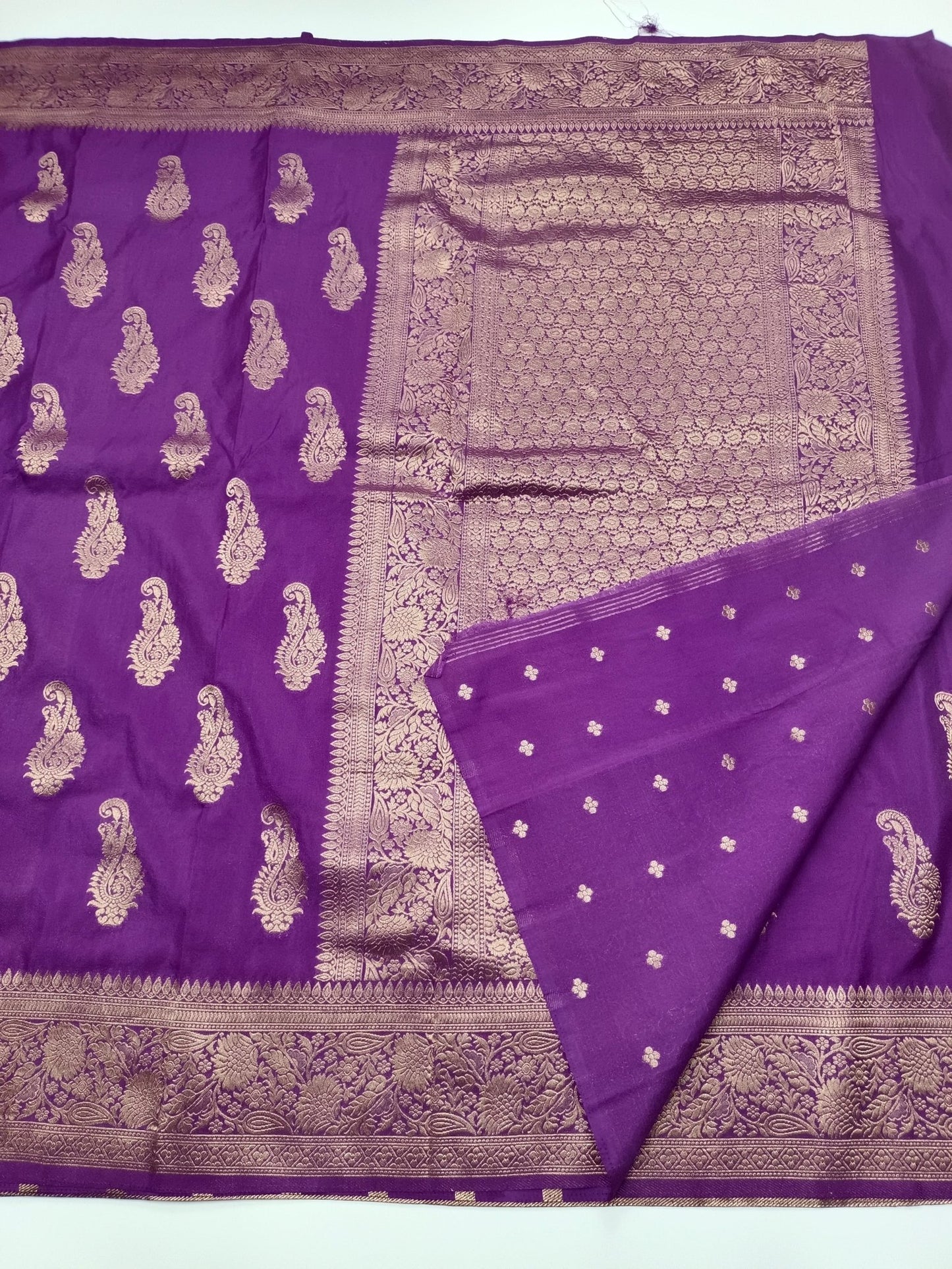 FANCY SOFT SILK SAREE - B S CHANNABASAPPA & SONS