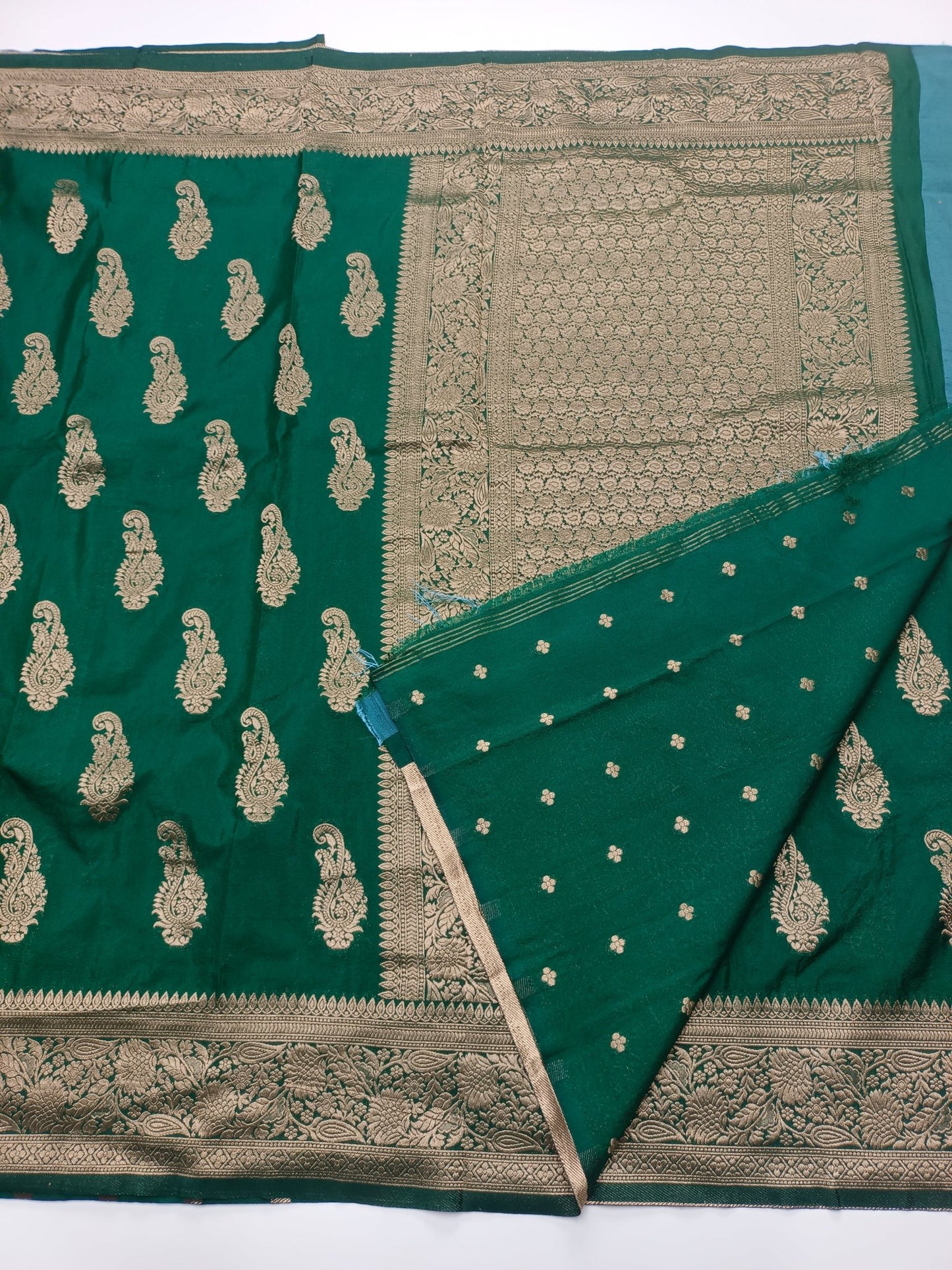 FANCY SOFT SILK SAREE - B S CHANNABASAPPA & SONS