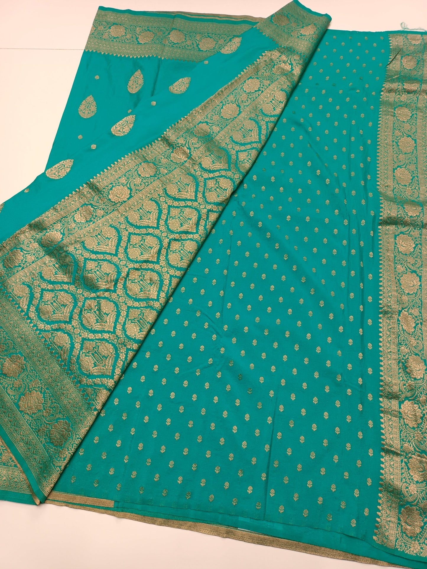 FANCY SOFT SILK SAREE - B S CHANNABASAPPA & SONS