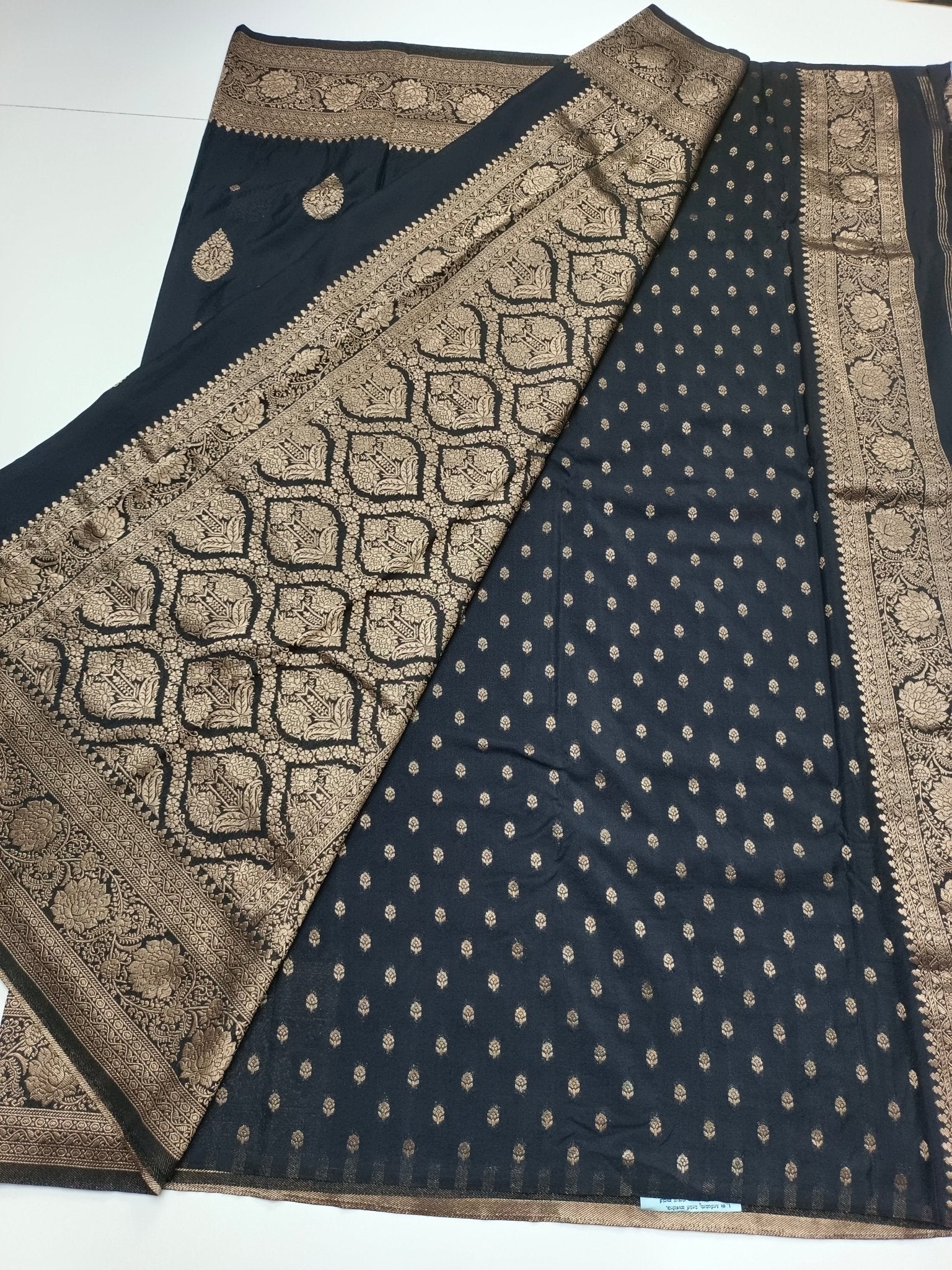 FANCY SOFT SILK SAREE - B S CHANNABASAPPA & SONS