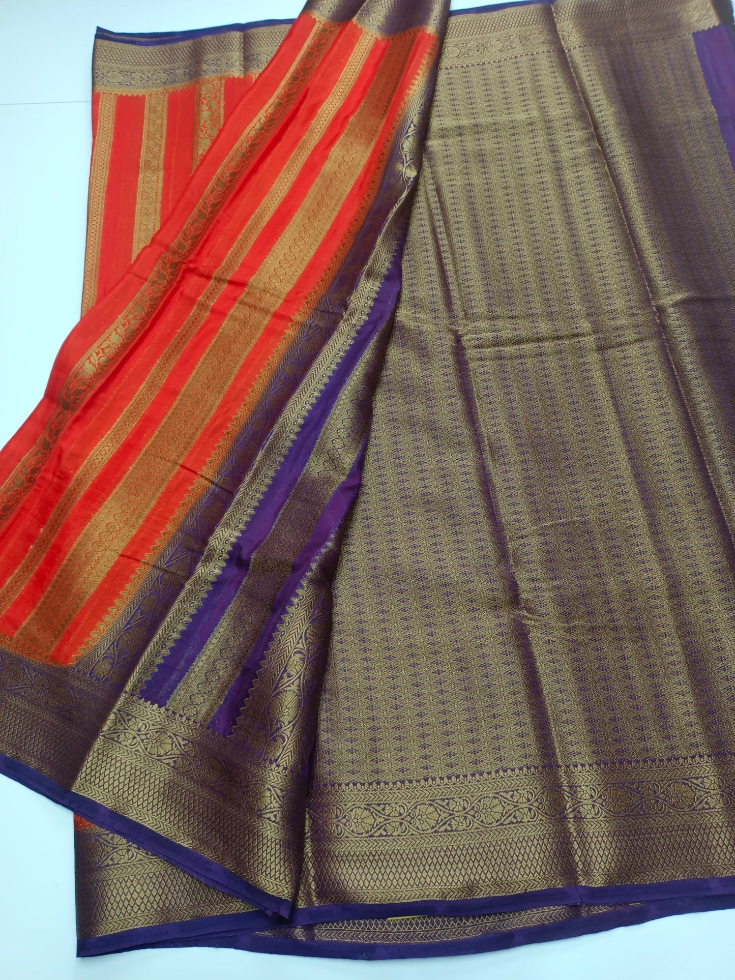 FANCY CHIFFON SAREE - B S CHANNABASAPPA & SONS