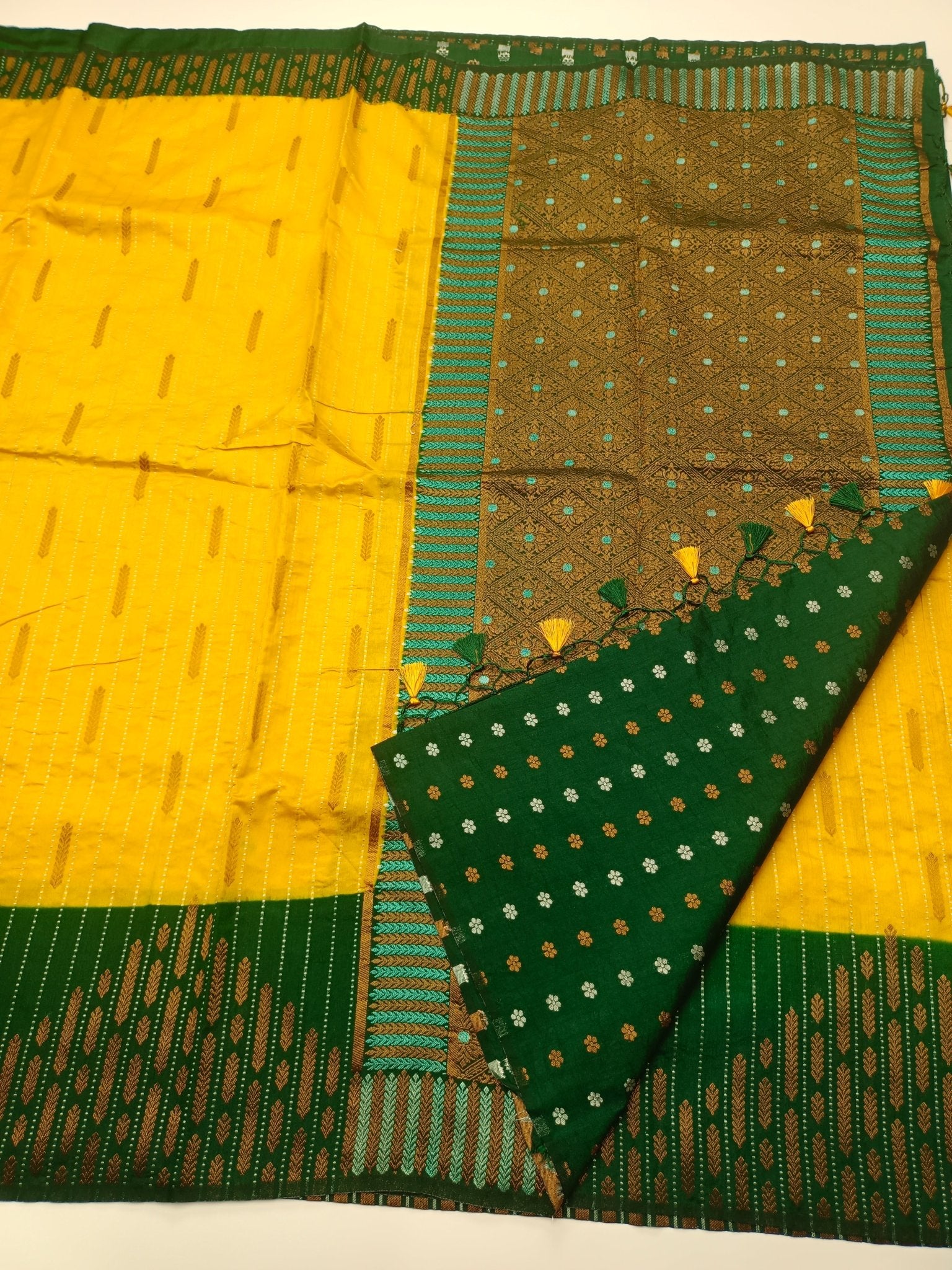 FANCY BANARASI SAREE - B S CHANNABASAPPA & SONS