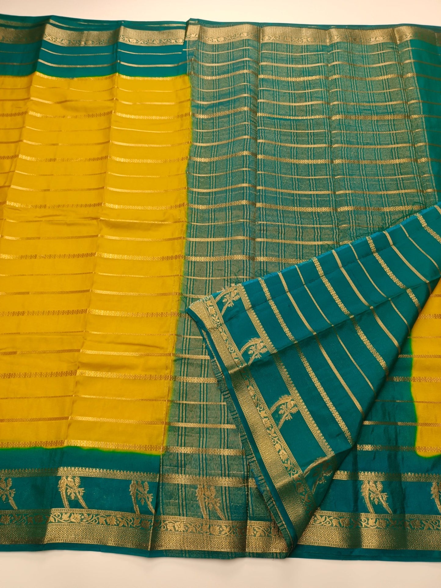 SEMI CREPE SILK SAREE - B S CHANNABASAPPA & SONS