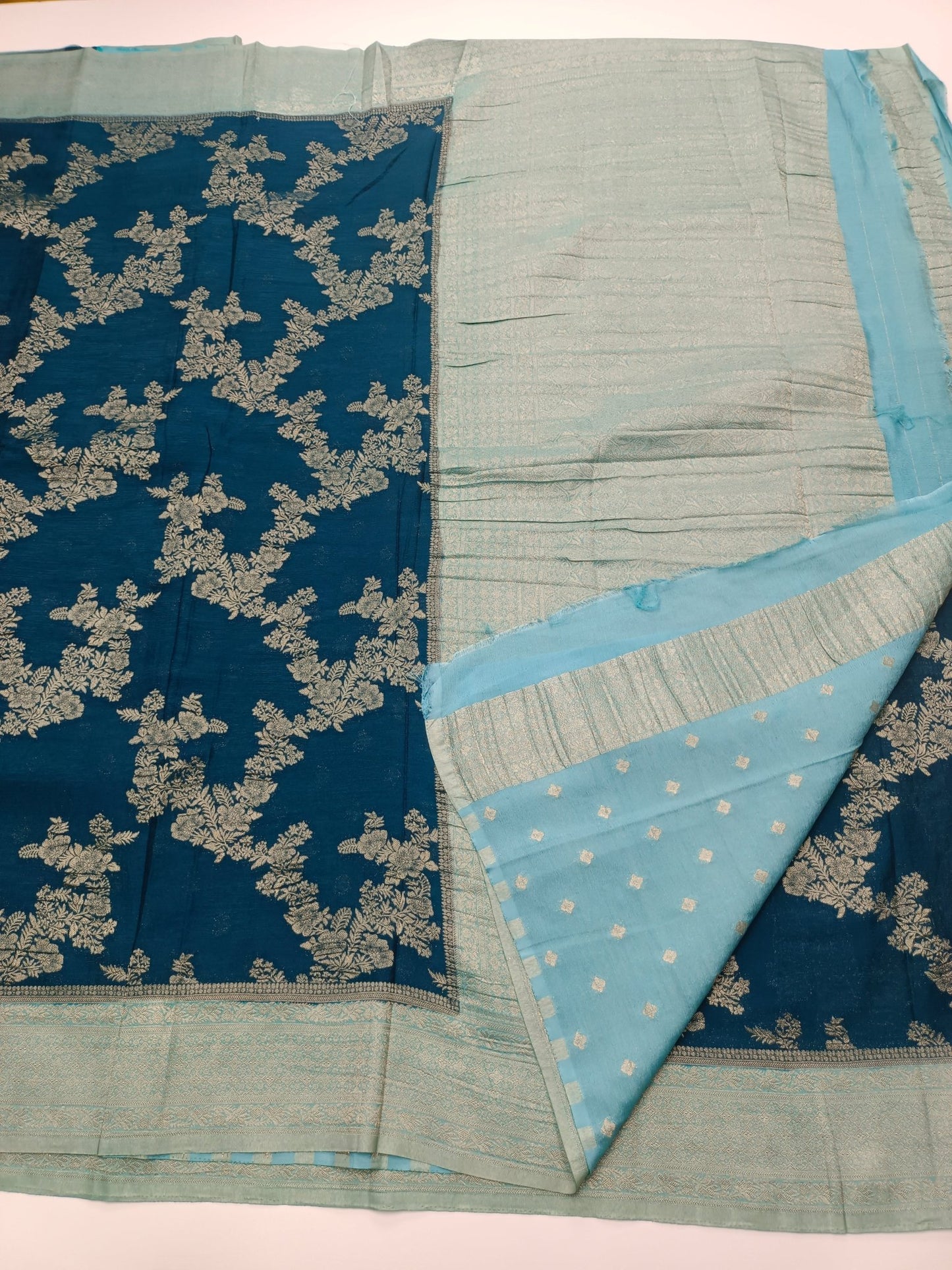 FANCY CHIFFON SAREE - B S CHANNABASAPPA & SONS
