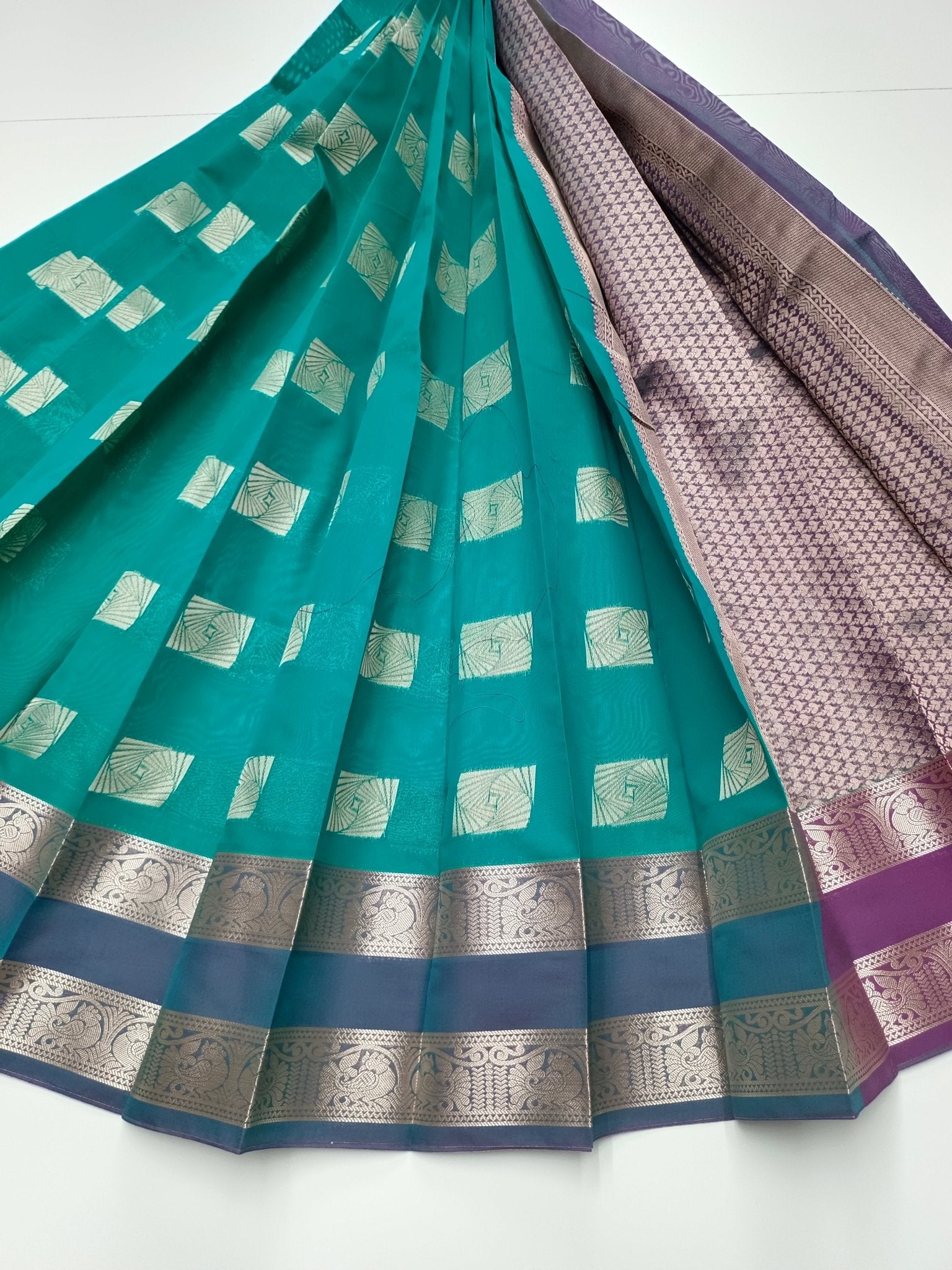 FANCY COTTON SAREE - B S CHANNABASAPPA & SONS