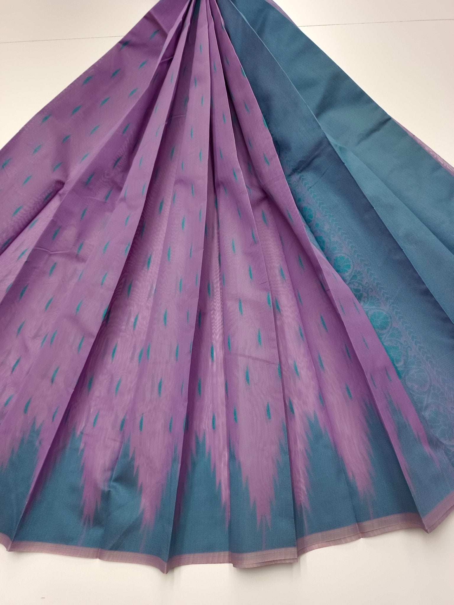 FANCY COTTON SAREE - B S CHANNABASAPPA & SONS