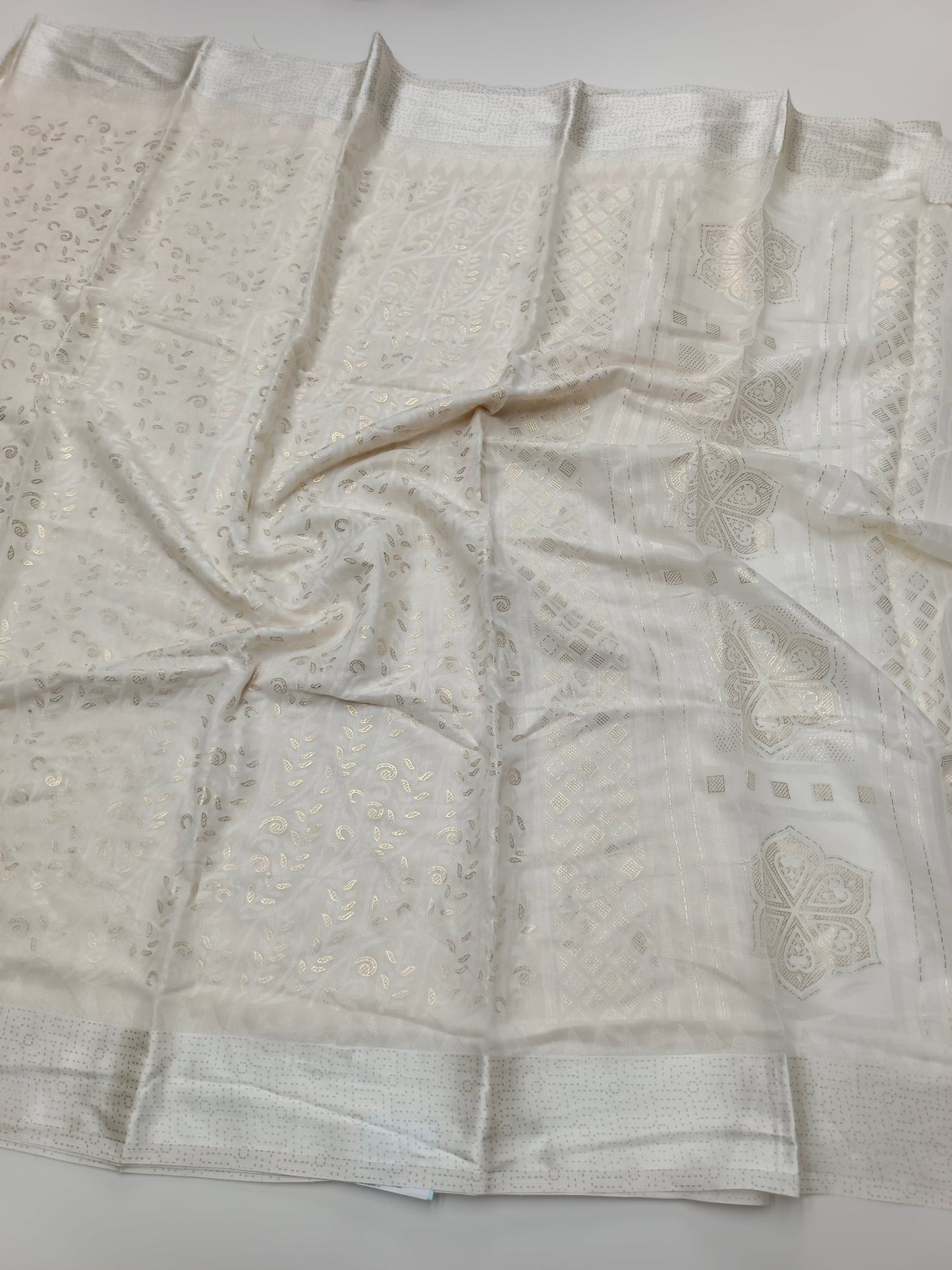 FANCY DOLA SILK SAREE - B S CHANNABASAPPA & SONS