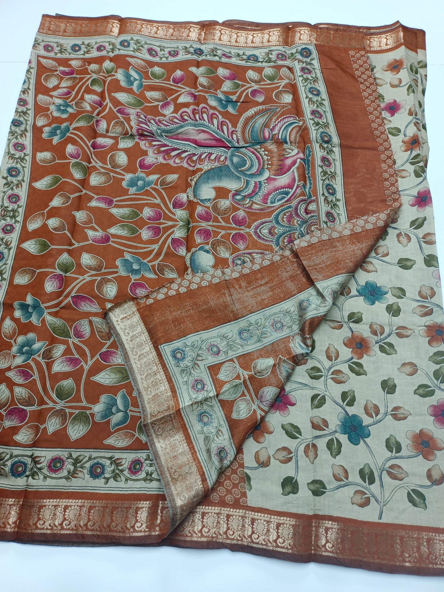 FANCY DOLA SILK SAREE - B S CHANNABASAPPA & SONS