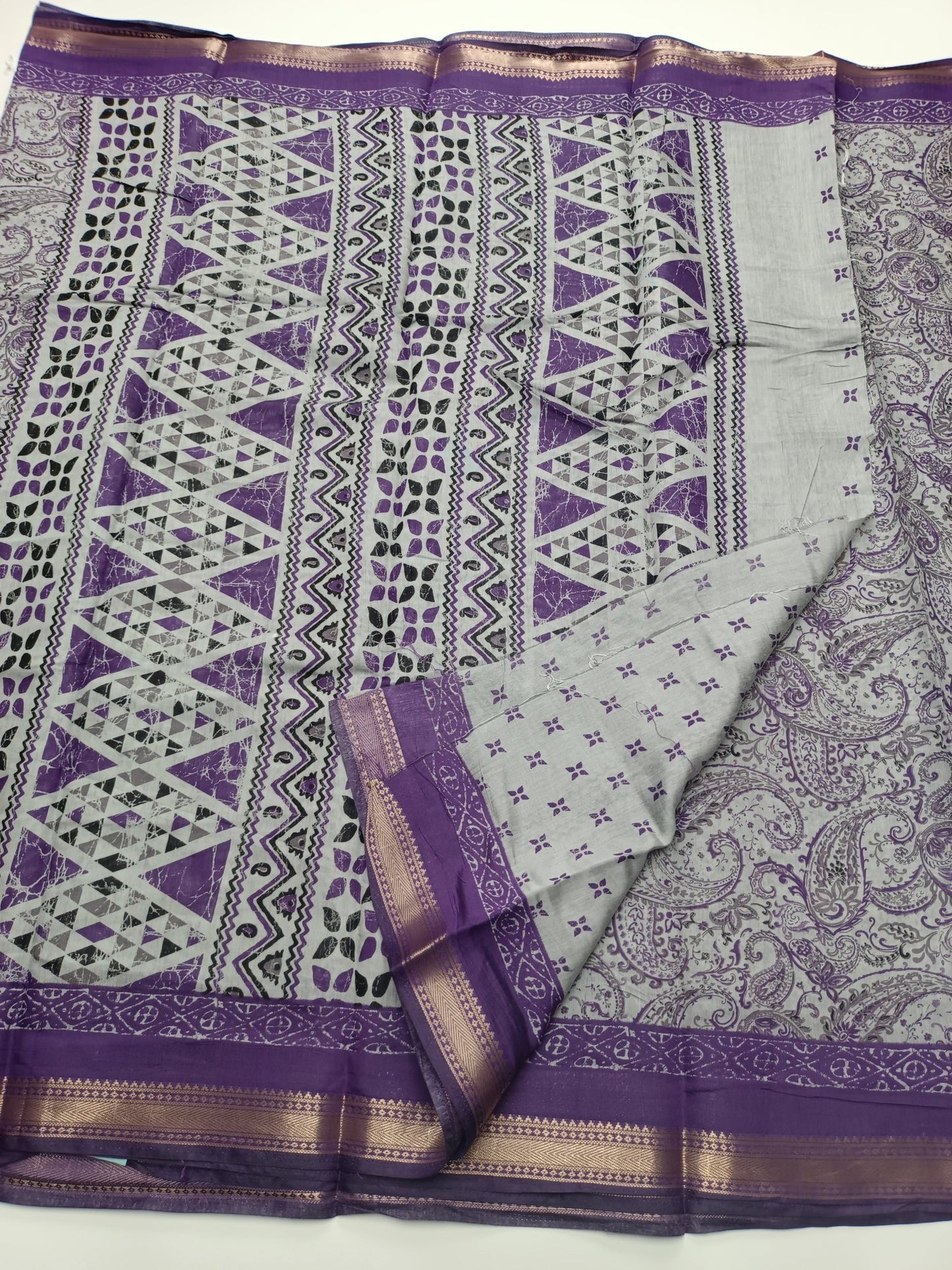 FANCY DOLA SILK SAREE - B S CHANNABASAPPA & SONS