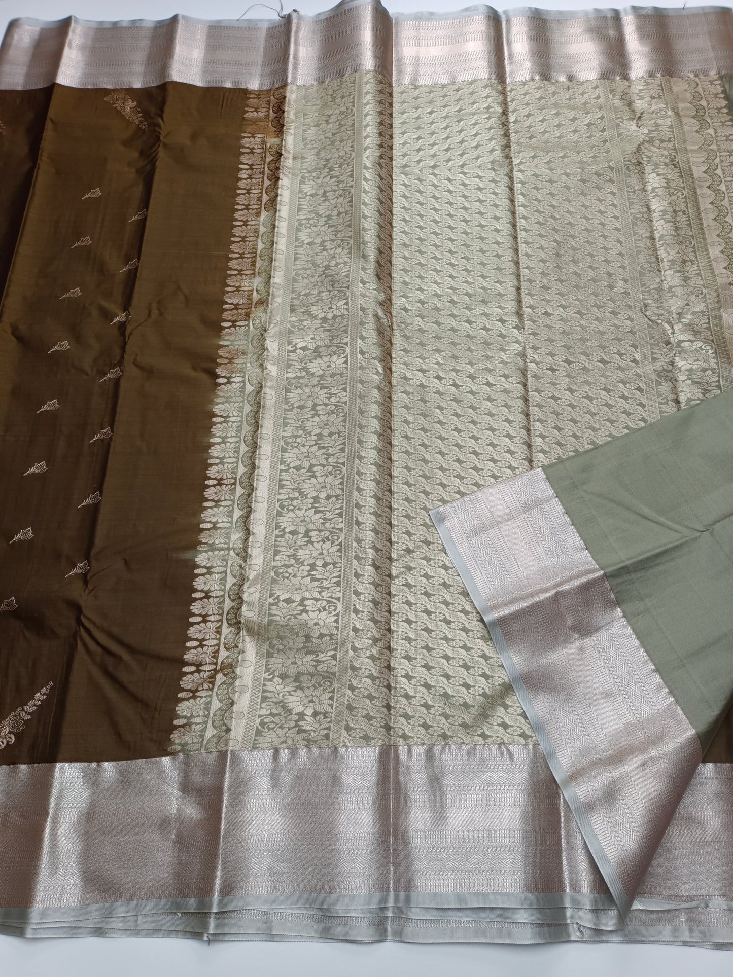 KANCHIPURAM SEMI SILK SAREE - B S CHANNABASAPPA & SONS
