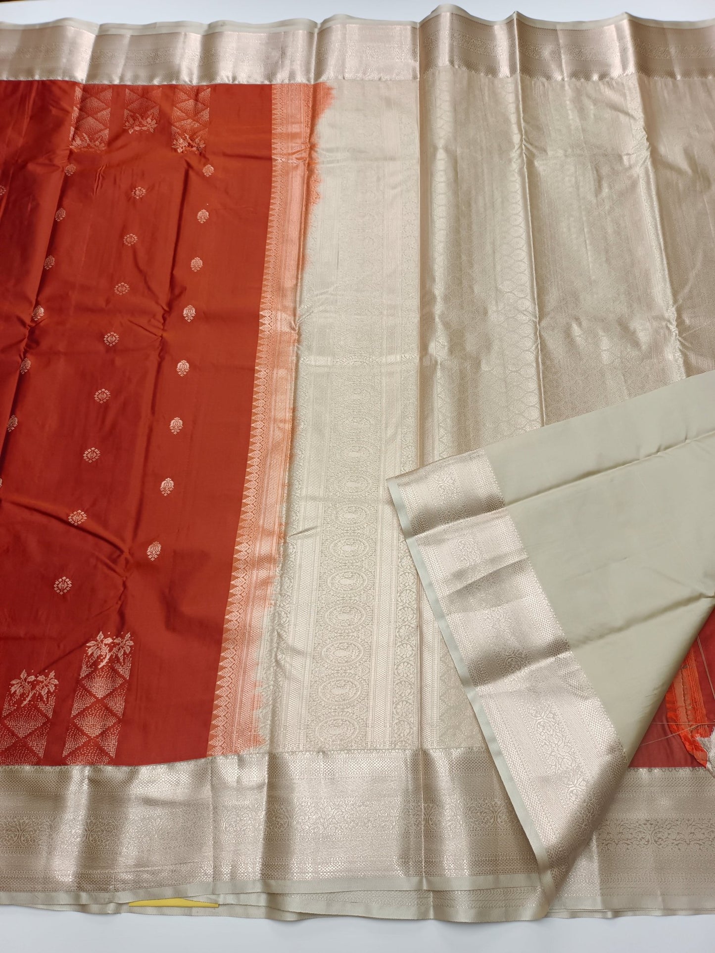KANCHIPURAM SEMI SILK SAREE - B S CHANNABASAPPA & SONS