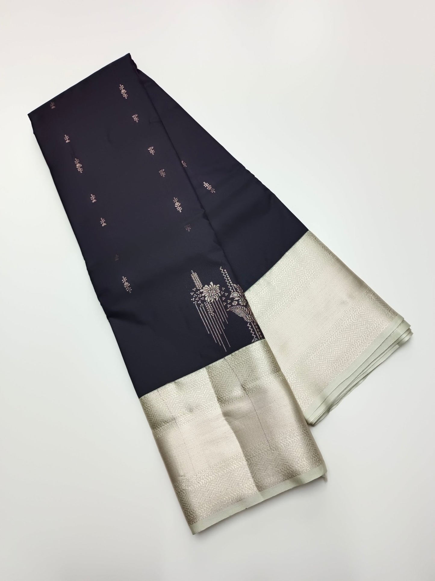 KANCHIPURAM SEMI SILK SAREE - B S CHANNABASAPPA & SONS