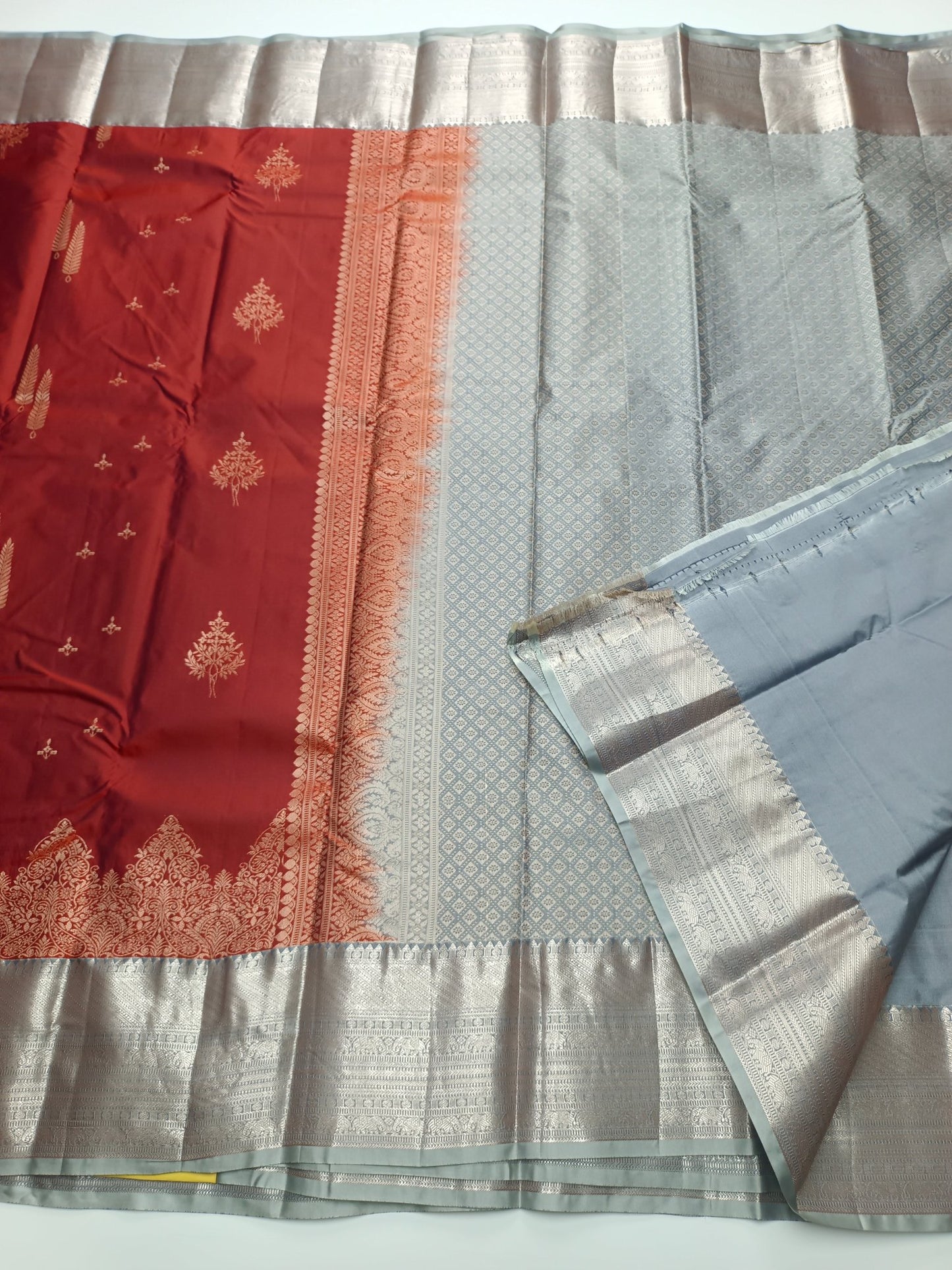 KANCHIPURAM SEMI SILK SAREE - B S CHANNABASAPPA & SONS