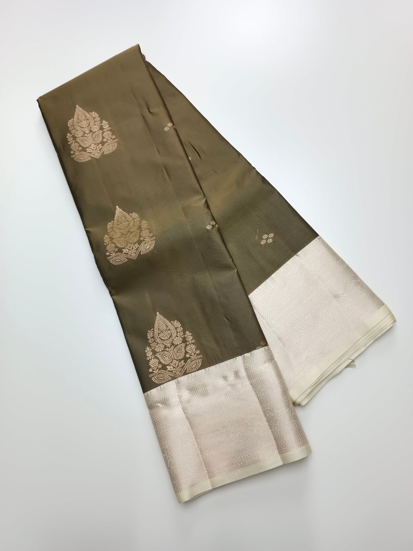 KANCHIPURAM SEMI SILK SAREE - B S CHANNABASAPPA & SONS