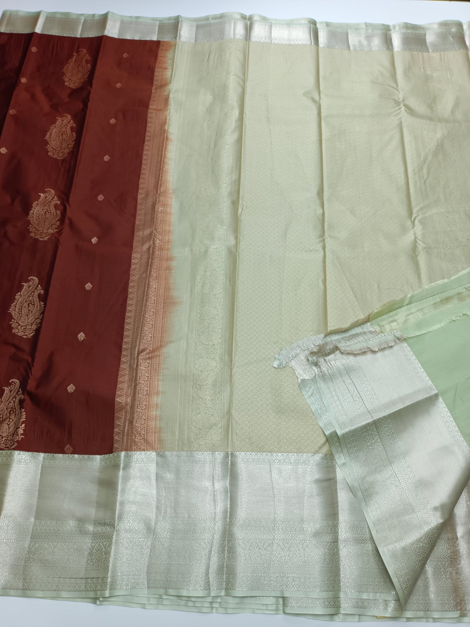 KANCHIPURAM SEMI SILK SAREE - B S CHANNABASAPPA & SONS