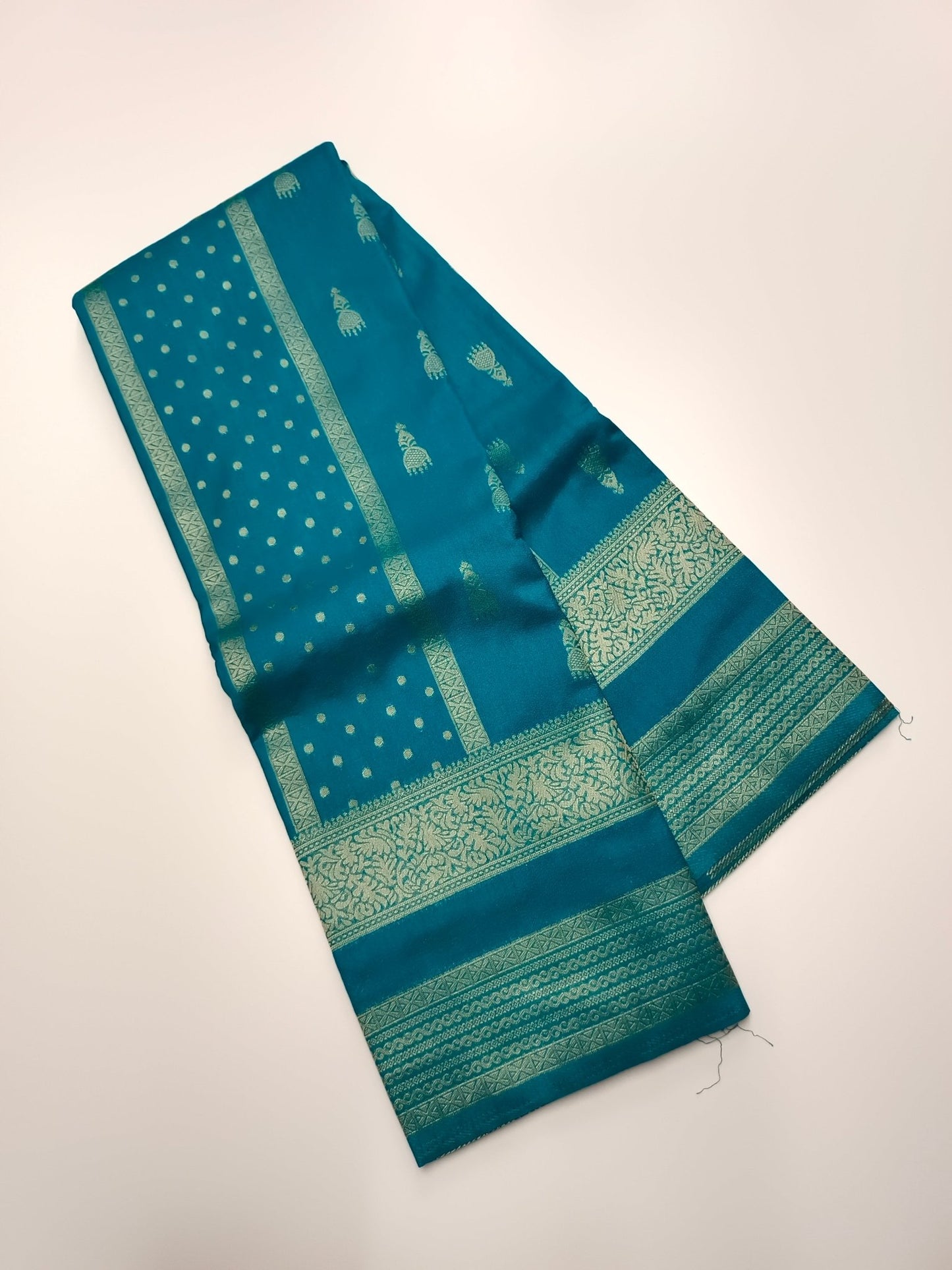 FANCY SOFT SILK SAREE - B S CHANNABASAPPA & SONS
