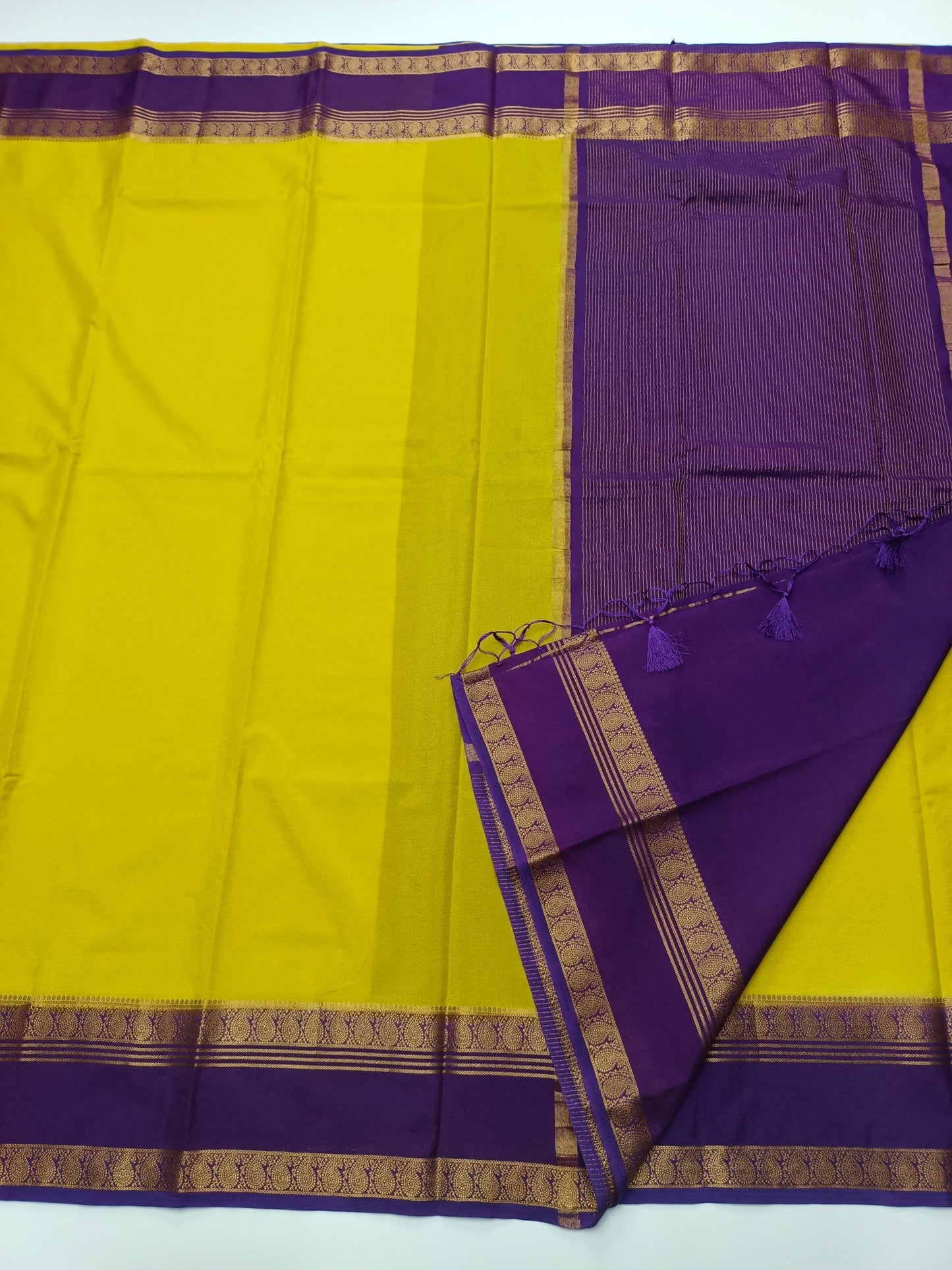 SEMI CREPE SILK SAREE - B S CHANNABASAPPA & SONS