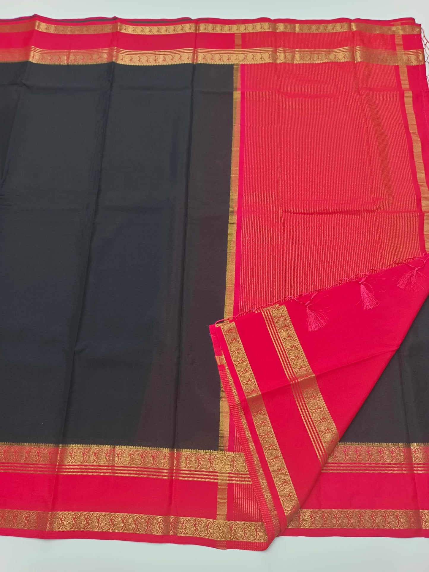 SEMI CREPE SILK SAREE - B S CHANNABASAPPA & SONS