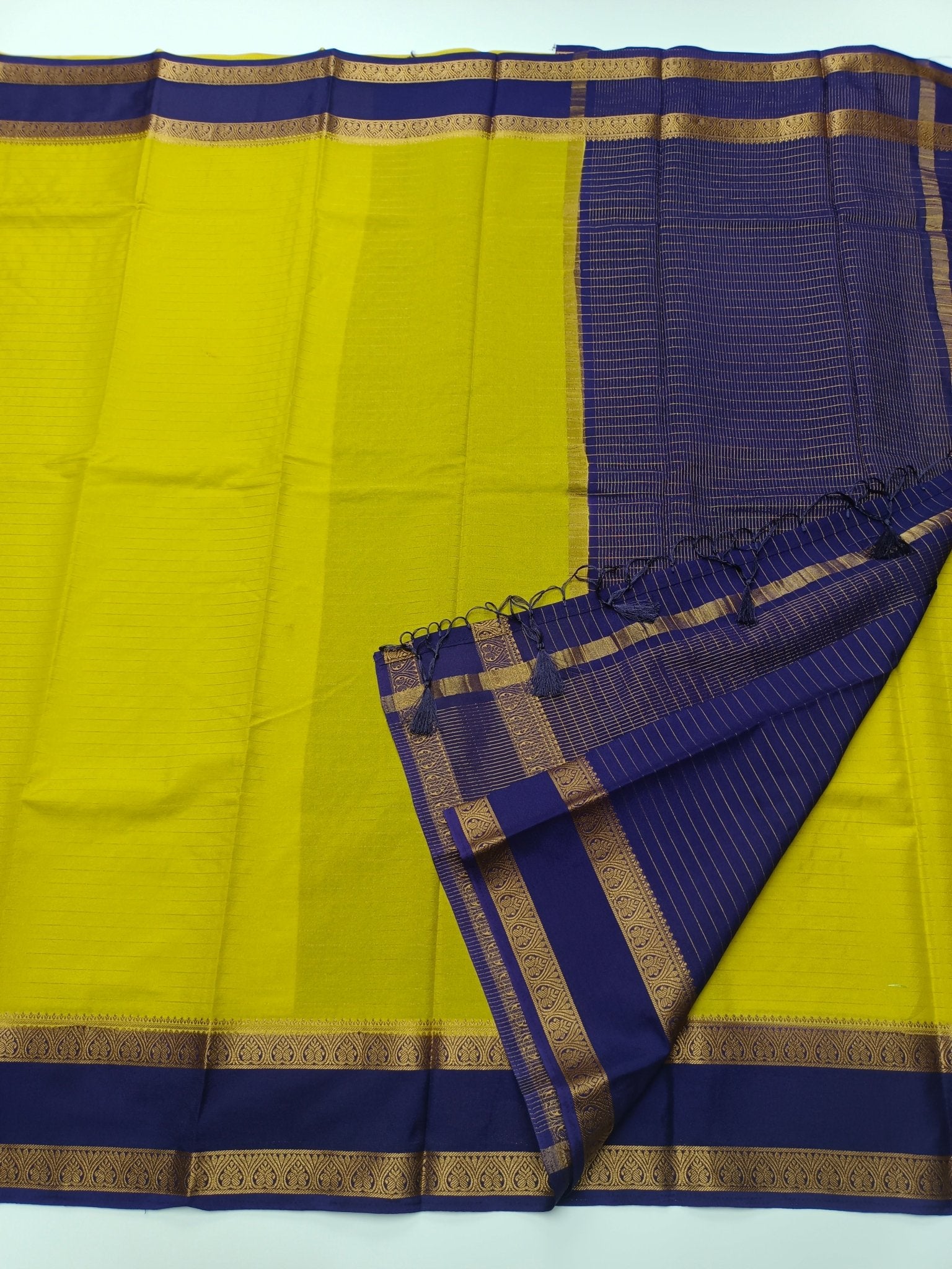 SEMI CREPE SILK SAREE - B S CHANNABASAPPA & SONS