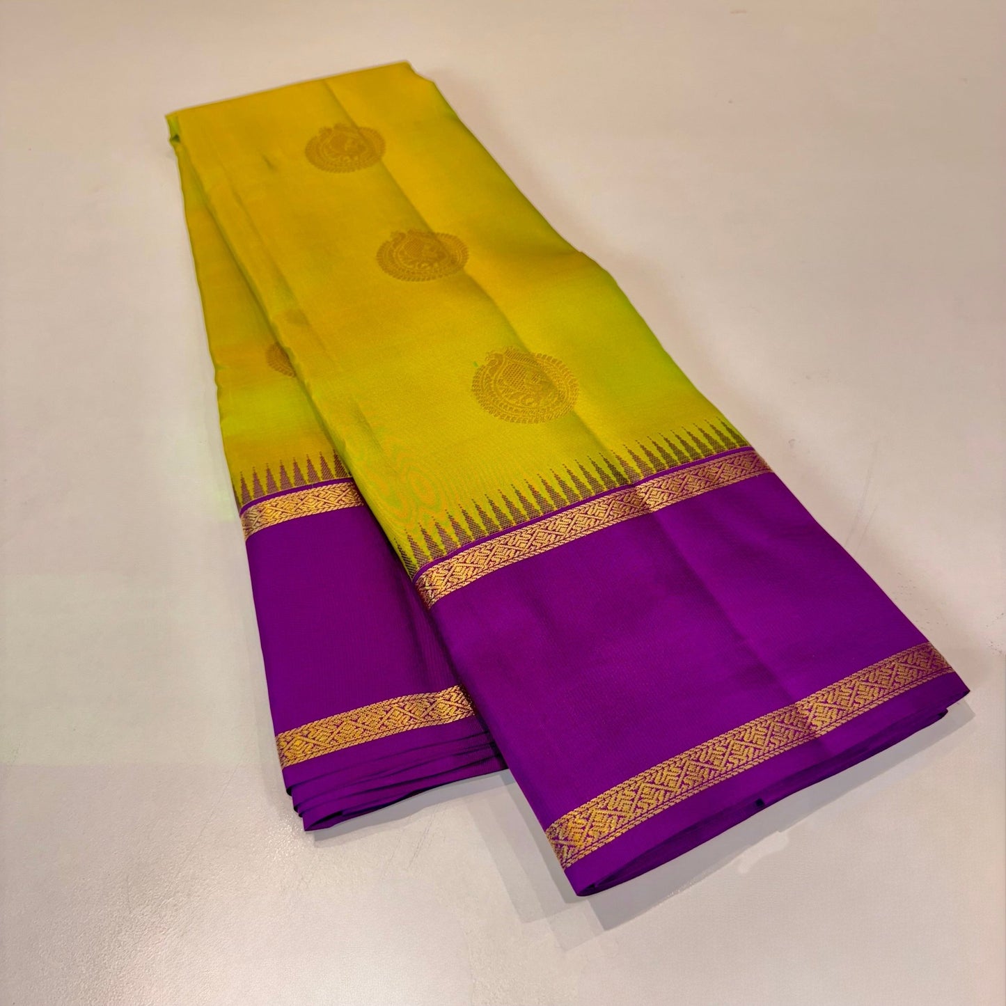 KANCHIPURAM PURE SILK SAREE - B S CHANNABASAPPA & SONS